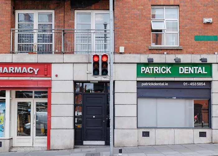 Апартаменты 2 Bedroom Near Historical Christchurch